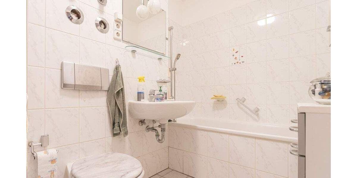 Etagenwohnung Schöneiche - 2 Zimmer, 76 m&sup2;, 229.000&euro; | Angebot:25212649