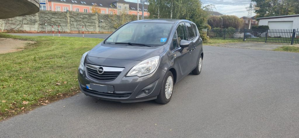 Opel Meriva 112.000 km 5.000 € Blankenfelde-Mahlow 15831