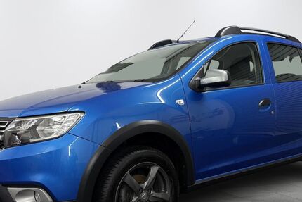 Dacia Sandero 43.980 km 11.790 &euro; Berlin 13467