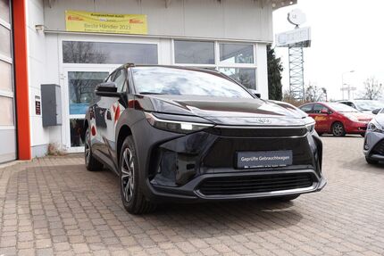 Toyota bZ4X 3.997 km 33.900 &euro; Dahlwitz Hoppegarten 15366