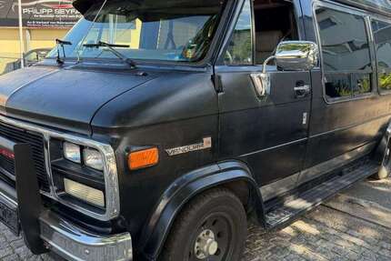 GMC Vandura 175.000 km 11.990 &euro; Berlin 12107