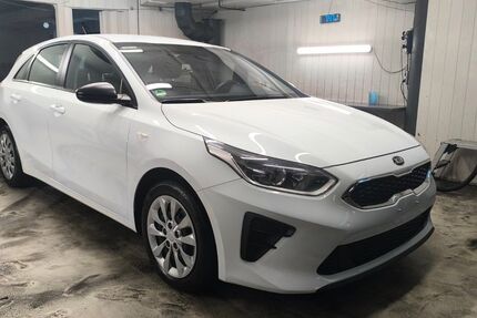Kia ceed / Ceed 25.000 km 12.500 € Berlin 10629