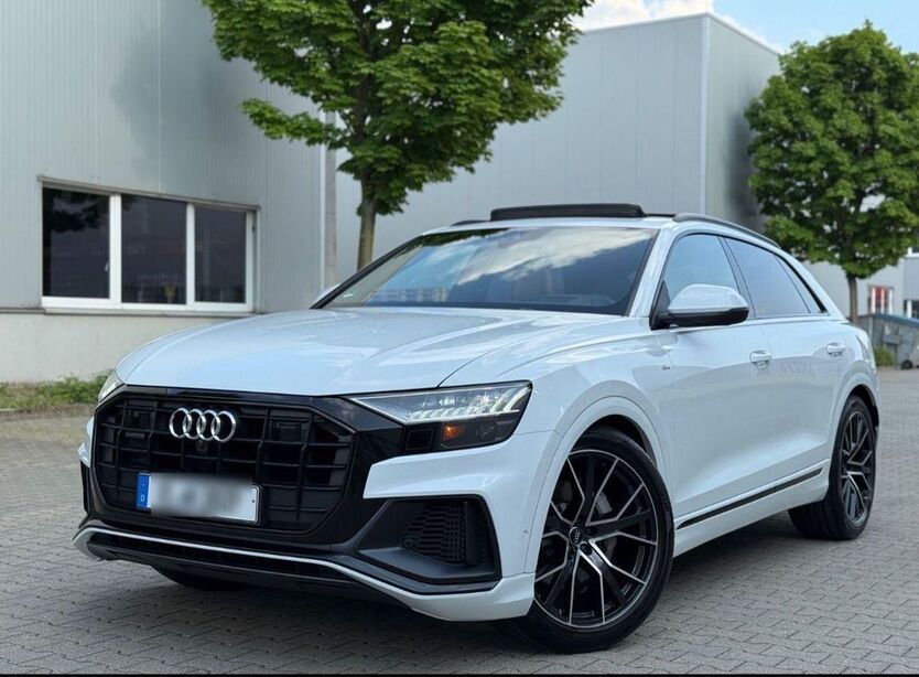 Audi Q8 61.500 km 46.999 € Berlin 10557