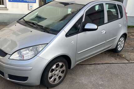 Mitsubishi Colt 111.759 km 1.420 &euro; Potsdam 14478
