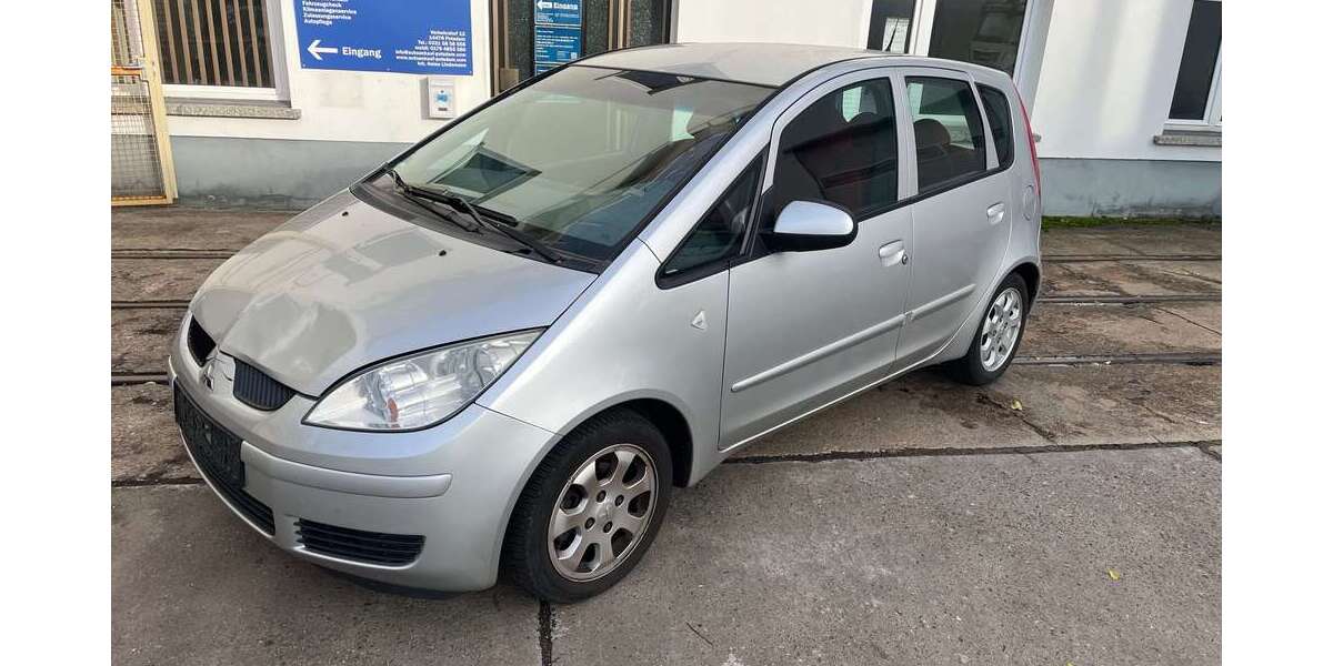 Mitsubishi Colt 111.759 km 1.420 &euro; Potsdam 14478