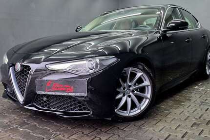 Alfa Romeo Giulia 142.000 km 16.990 &euro; Berlin 12279