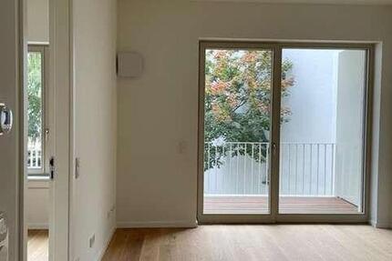 Wohnung Berlin Neukölln - 2 Zimmer, 34 m&sup2;, 1.140&euro; | Angebot:26586442