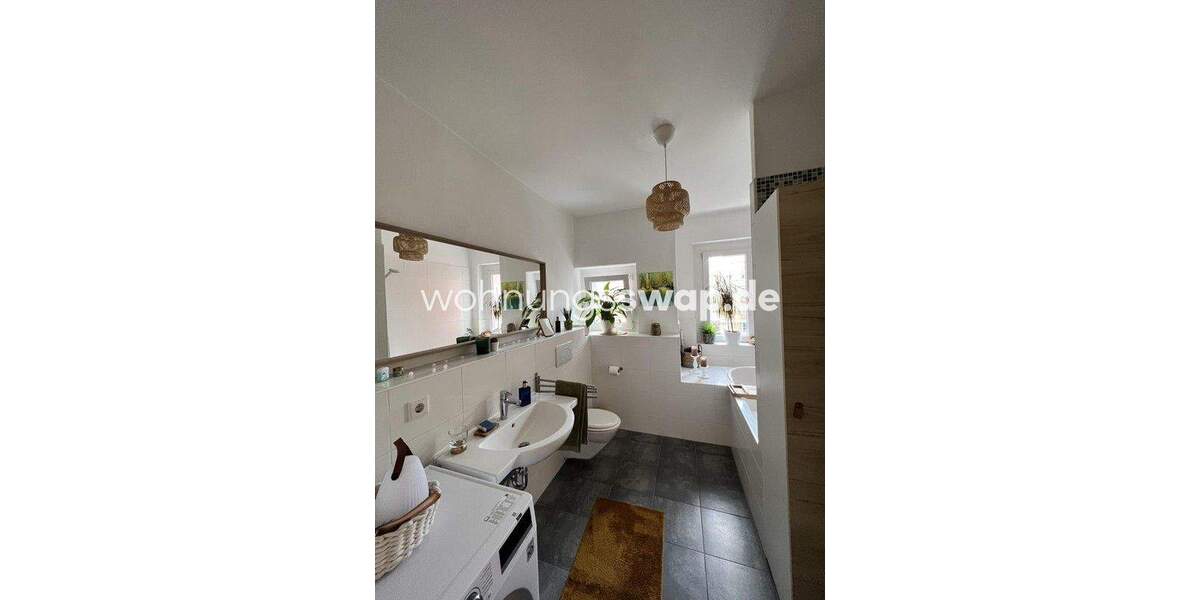 Etagenwohnung Berlin Lichtenberg - 2 Zimmer, 63 m&sup2;, 537&euro; | Angebot:25922942