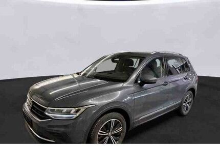 VW Tiguan 50.567 km 26.888 &euro; Berlin 10709