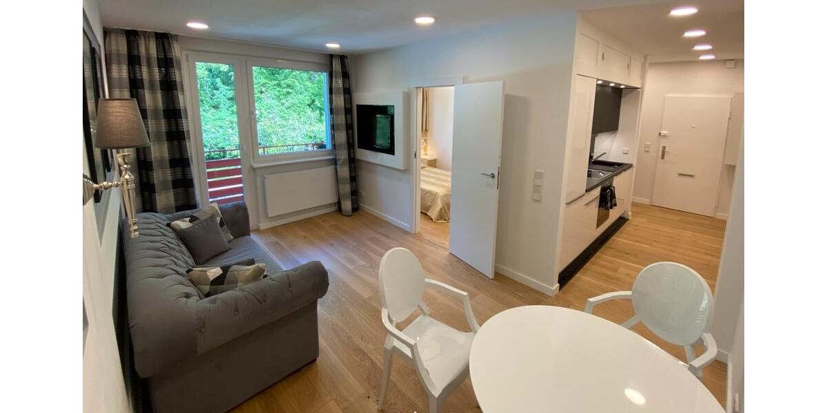 Etagenwohnung Berlin Steglitz-Zehlendorf - 2 Zimmer, 45 m&sup2;, 1.500&euro; | Angebot:25902667