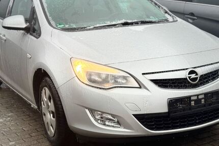 Opel Astra 197.238 km 2.499 &euro; Wildau 15745