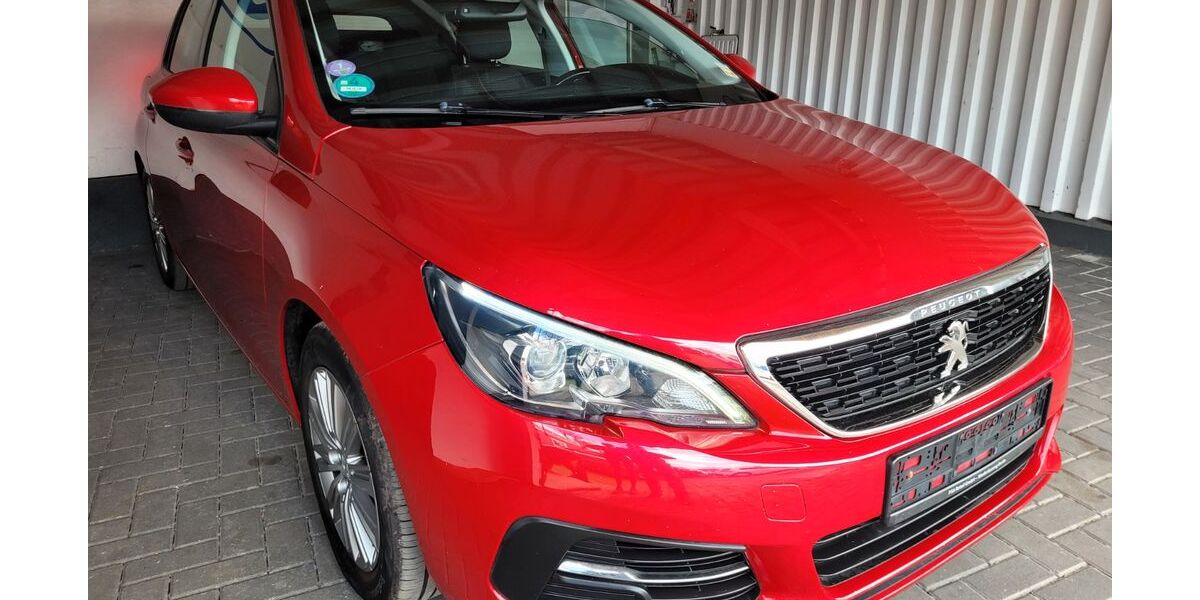 Peugeot 308 199.114 km 5.900 &euro; Berlin 12277