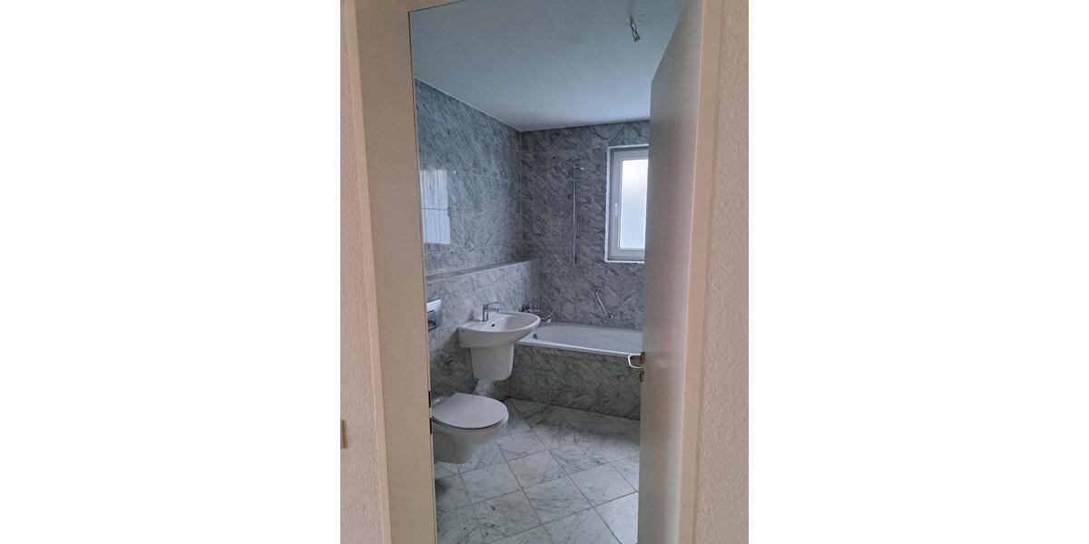 Etagenwohnung Rangsdorf - 3 Zimmer, 77 m&sup2;, 1.000&euro; | Angebot:25963202