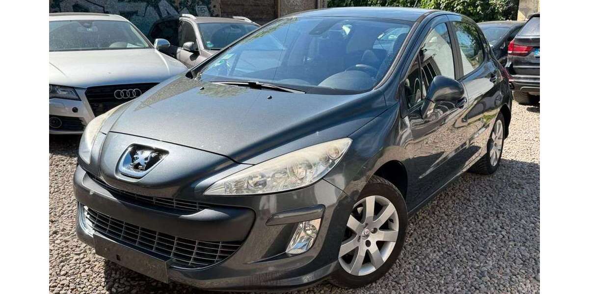 Peugeot 308 111.000 km 3.950 &euro; Berlin 10245