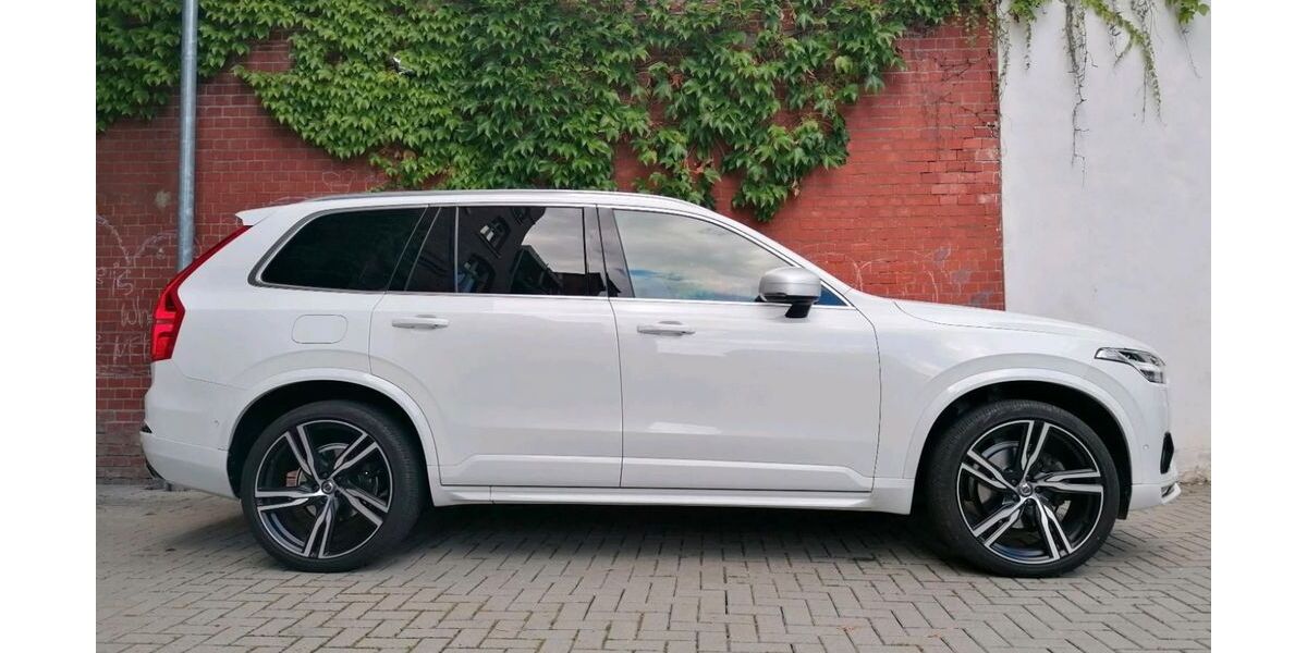 Volvo XC90 116.000 km 38.000 &euro; Berlin 14165