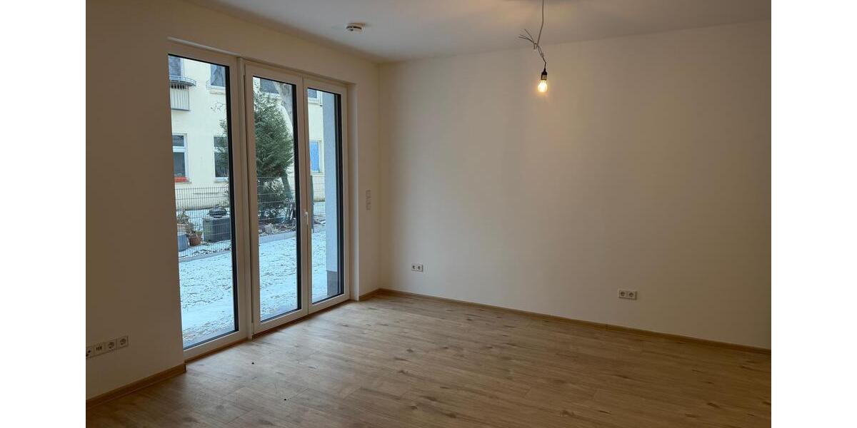 Erdgeschoßwohnung Berlin Treptow-Köpenick - 1 Zimmer, 39 m&sup2;, 999&euro; | Angebot:22987356