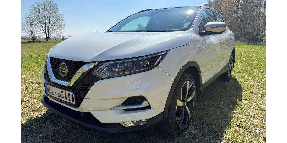 Nissan Qashqai 113.000 km 12.200 &euro; Berlin 13469