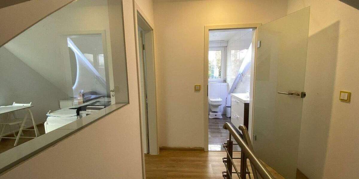 Doppelhaushälfte Berlin Stadtrandsiedlung Malchow - 3 Zimmer, 87 m&sup2;, 1.590&euro; | Angebot:24725241