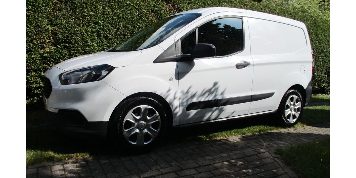 Ford Transit Courier 105.000 km 8.448 &euro; Berlin 13053