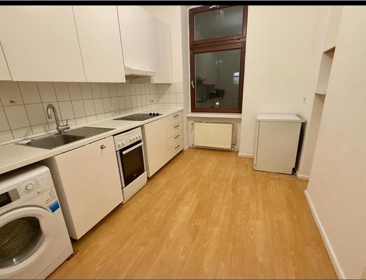 Etagenwohnung Berlin Tempelhof-Schöneberg - 1 Zimmer, 45 m&sup2;, 1.000&euro; | Angebot:26443889