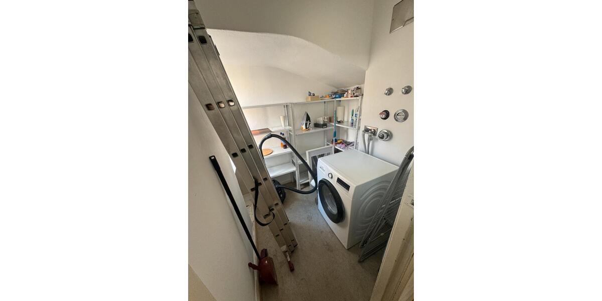 Etagenwohnung Berlin Charlottenburg-Wilmersdorf - 3 Zimmer, 77 m&sup2;, 500&euro; | Angebot:25996177