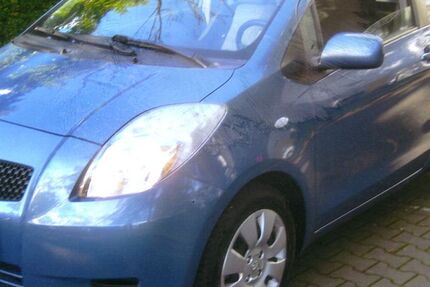 Toyota Yaris 59.600 km 3.250 &euro; Berlin 12107