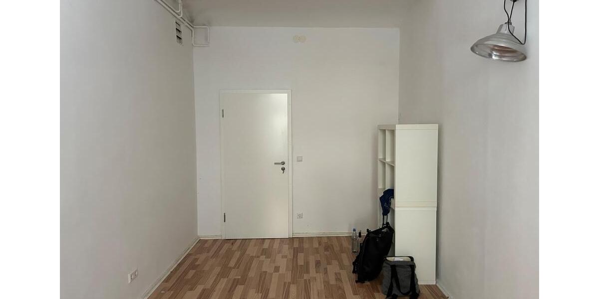 Etagenwohnung Berlin Tempelhof-Schöneberg - 1 Zimmer, 14 m&sup2;, 510&euro; | Angebot:26004811