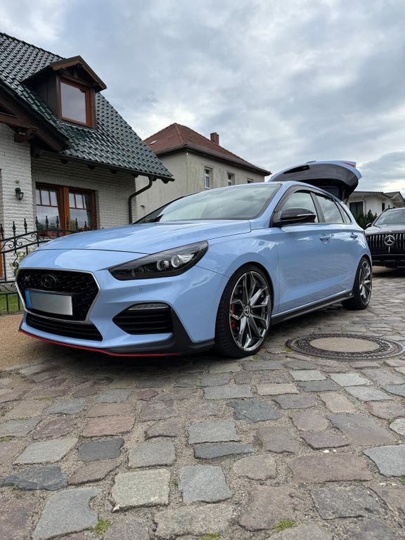 i30