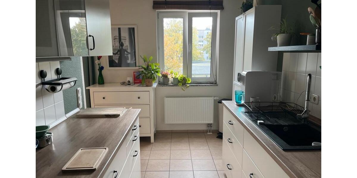 Etagenwohnung Berlin Treptow-Köpenick - 3 Zimmer, 80 m&sup2;, 1.050&euro; | Angebot:27717944