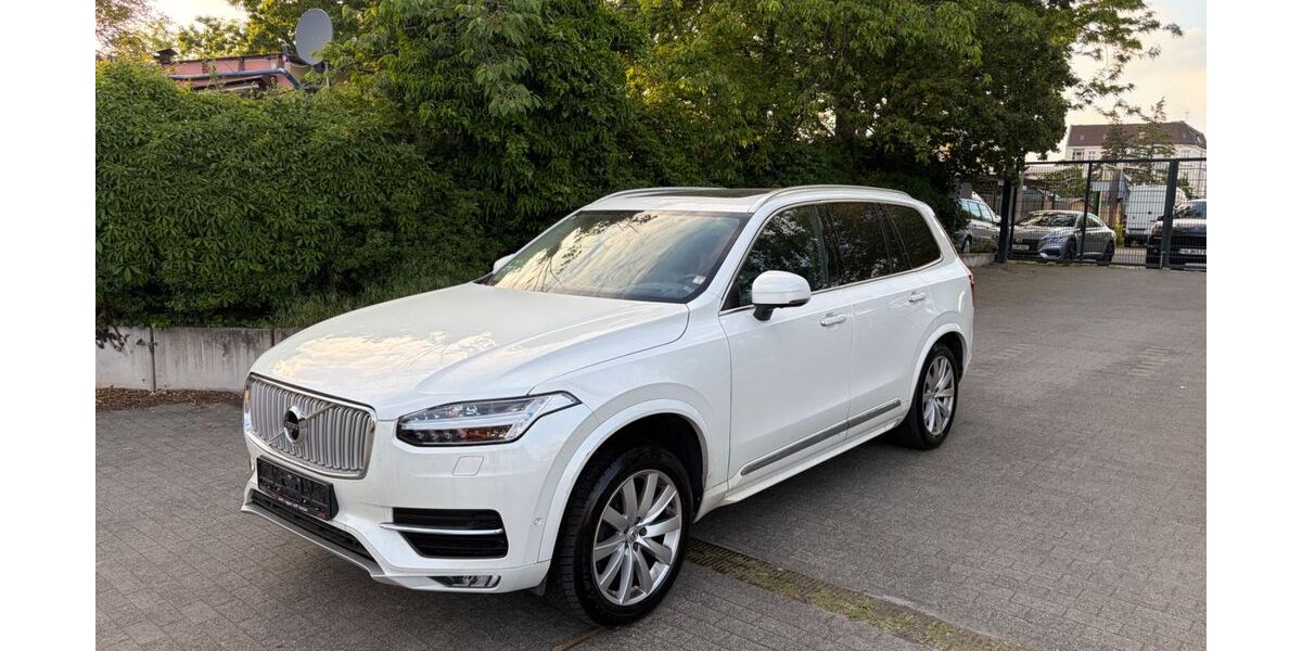Volvo XC90 195.200 km 16.999 &euro; Berlin 13581