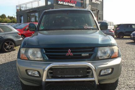 Mitsubishi Pajero 179.000 km 8.950 &euro; Wildau 15745