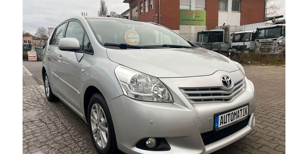 Toyota Verso 119.000 km 9.990 &euro; Berlin 10551