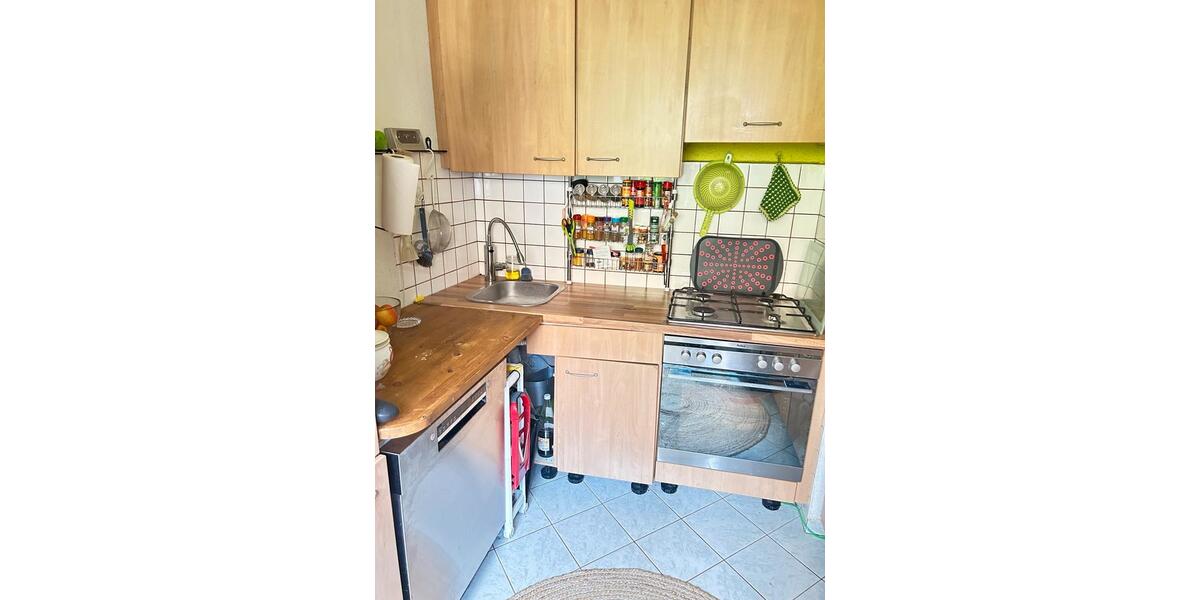 Reihenhaus - 5 Zimmer, 175 m&sup2;, 180.000&euro; | Angebot:27271622