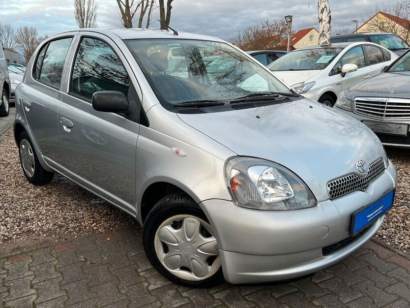 Yaris