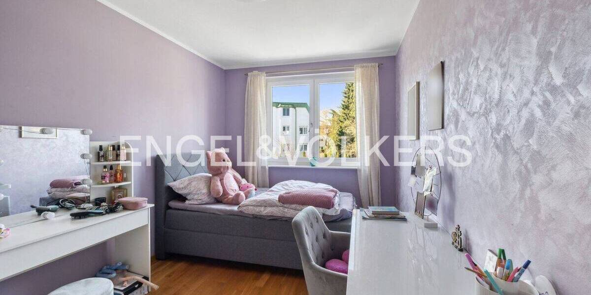 Reihenmittelhaus Berlin Lichterfelde - 5 Zimmer, 196 m&sup2;, 899.000&euro; | Angebot:26097913