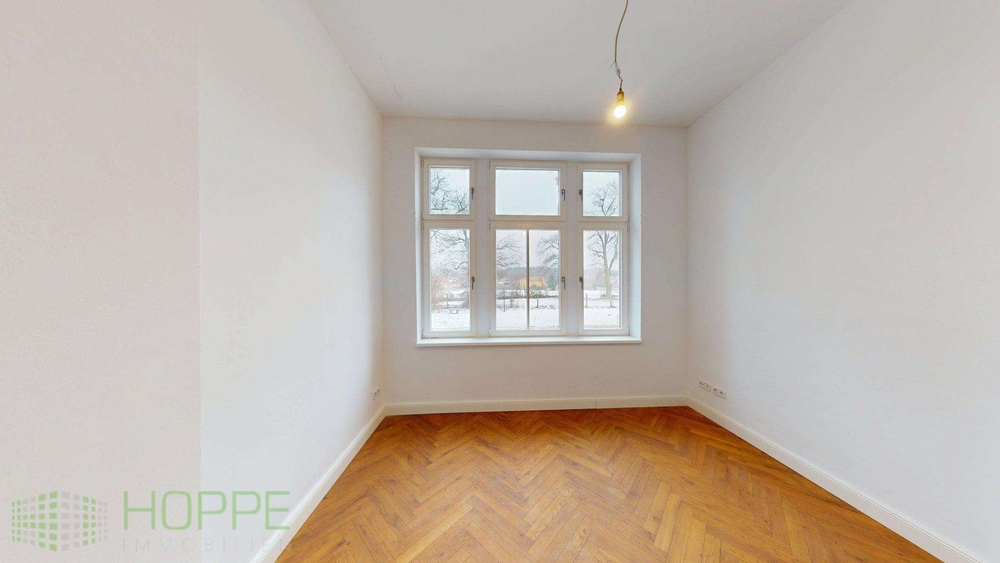 Schloss Siethen - Repräsentative Büro-, Kanzlei- oder Praxisräume in Seenähe - Gewerbeobjekt Ludwigsfelde Brandenburg - Potsdam-Mittelmark | Angebot:24611321