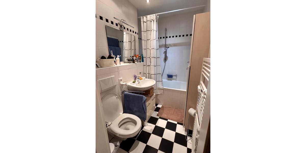 Etagenwohnung Berlin Mitte - 2 Zimmer, 70 m&sup2;, 950&euro; | Angebot:24801439