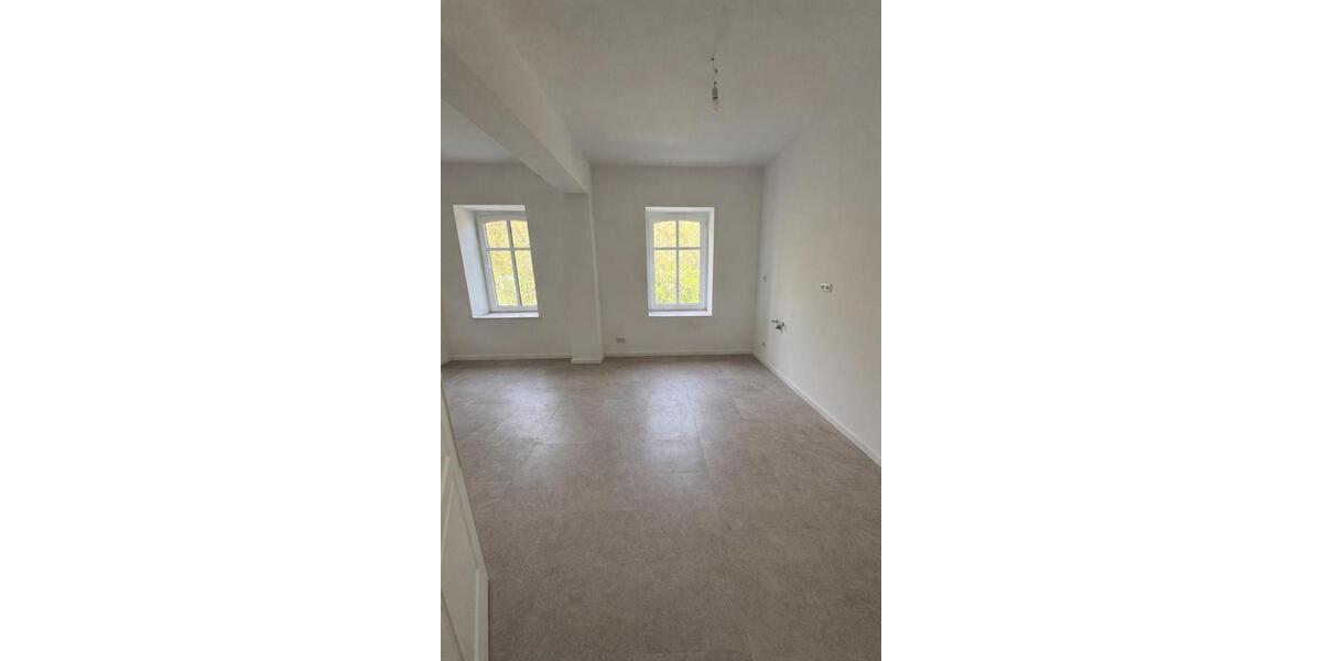 Etagenwohnung Rüdersdorf bei Berlin - 3 Zimmer, 95 m&sup2;, 1.500&euro; | Angebot:26677797