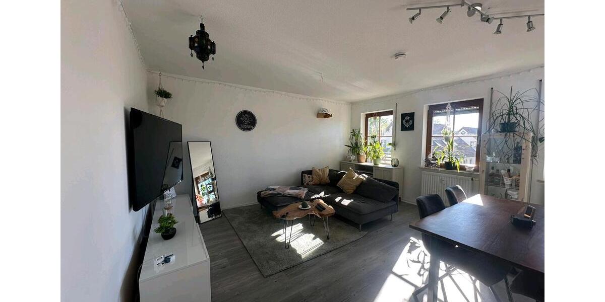 Etagenwohnung Leegebruch - 3 Zimmer, 72 m&sup2;, 1.200&euro; | Angebot:26428799