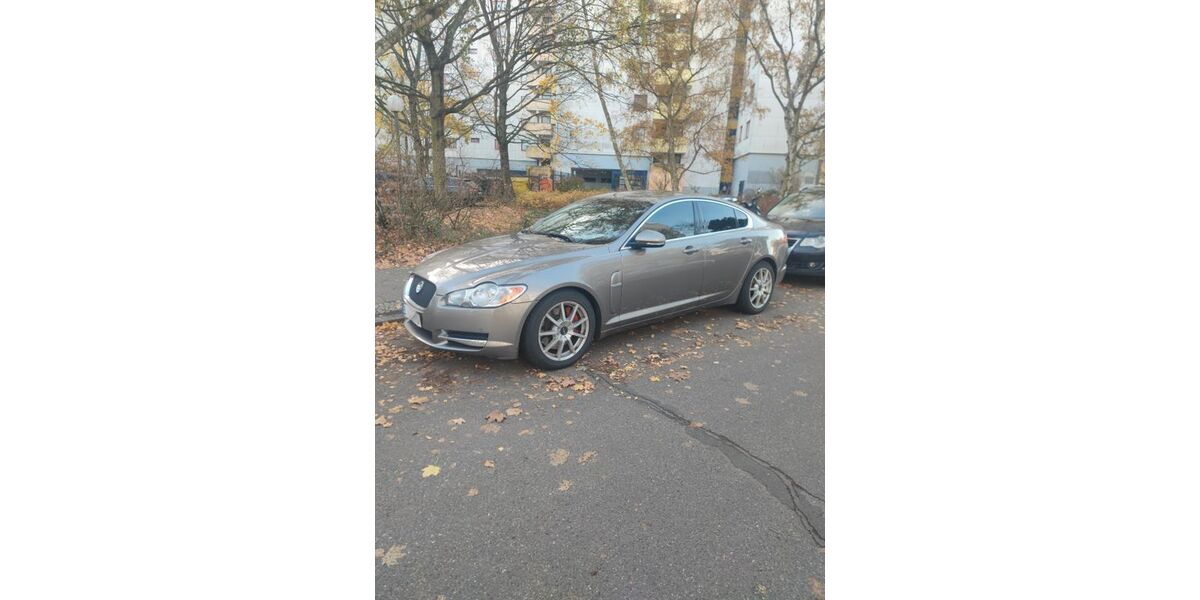 Jaguar XF 220.000 km 13.200 € Berlin 12351