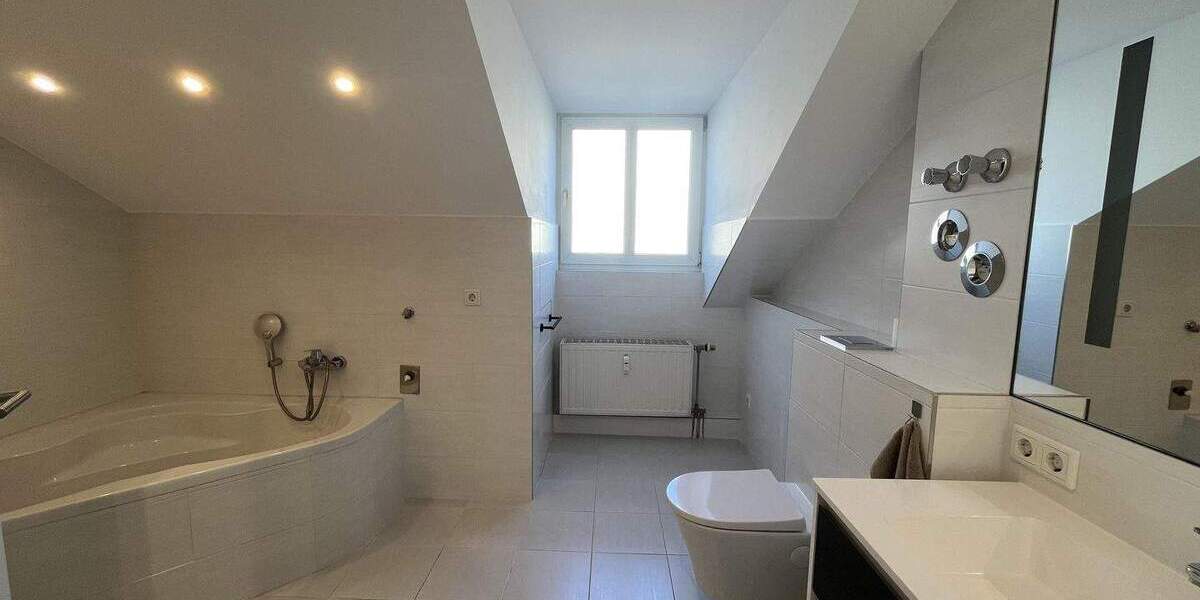 Etagenwohnung Berlin Niederschönhausen - 2 Zimmer, 75 m&sup2;, 329.000&euro; | Angebot:24844769