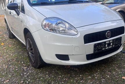 Fiat Punto 98.654 km 4.290 &euro; Berlin 14167