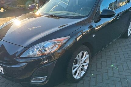 Mazda 3 61.500 km 6.750 &euro; Berlin 13127