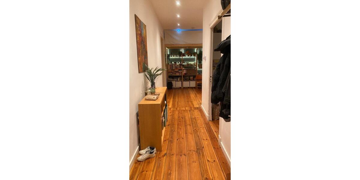 Etagenwohnung Berlin Neukölln - 1 Zimmer, 75 m&sup2;, 990&euro; | Angebot:26591461