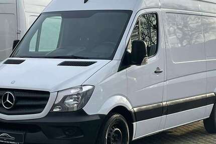 Mercedes-Benz Sprinter 211.000 km 9.499 &euro; Berlin 13088