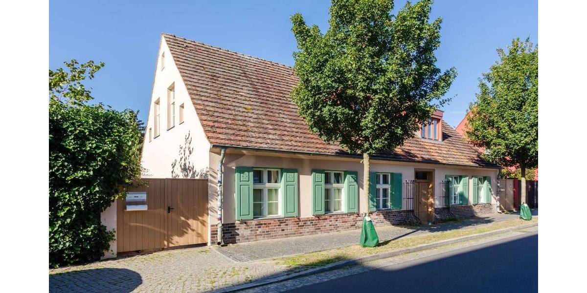 Einfamilienhaus Potsdam Babelsberg Nord - 8 Zimmer, 260 m&sup2;, 1.480.000&euro; | Angebot:25738421