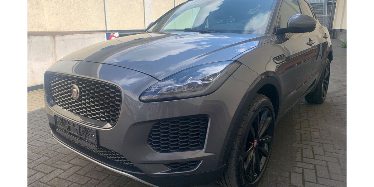 Jaguar E-Pace 131.400 km 14.990 &euro; Berlin 12057