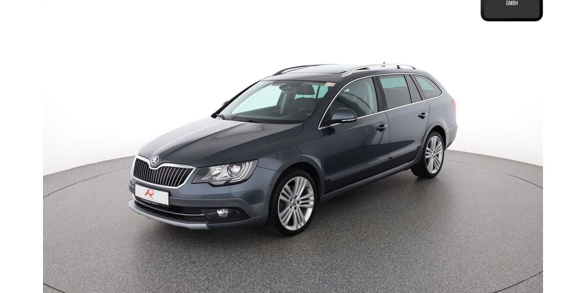 Skoda Superb 98.859 km 15.680 &euro; Berlin 12103