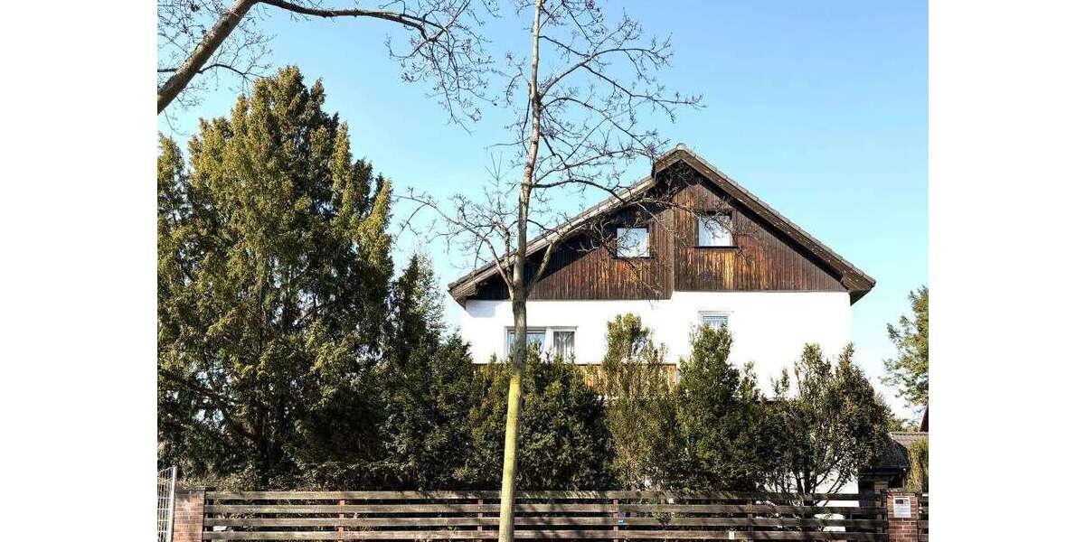 Einfamilienhaus Berlin Spandau - 8 Zimmer, 216 m&sup2;, 1.100.000&euro; | Angebot:26227144