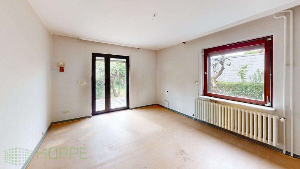 Lankwitz - Renovierungsbedürftige Doppelhaushälfte mit idyllischem Garten - Doppelhaushälfte Berlin Berlin - Steglitz-Zehlendorf - Lankwitz | Angebot:26649308